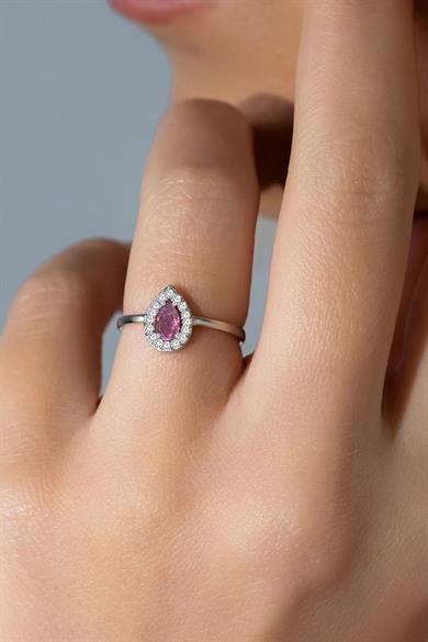 Elmas Montürlü Pembe Damla Taşlı Gümüş Yüzük