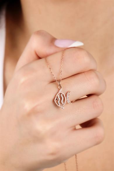 Gümüş Balık Kolye