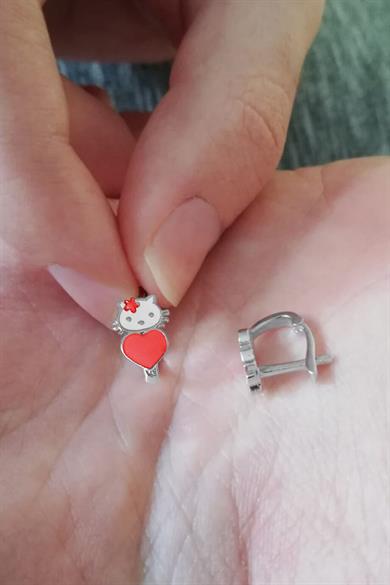 Kırmızı Kalpli Kedi Gümüş Çocuk J Küpe