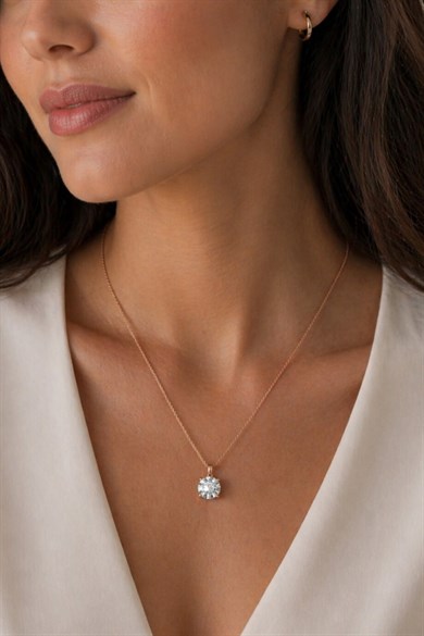 Minimal 6 mm Beyaz Tek Taşlı Gümüş Kolye