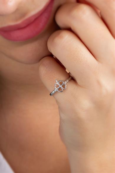 Yonca Gümüş Yüzük