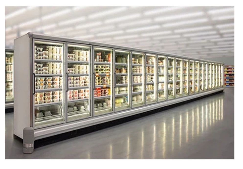 Şişe soğutucular vs vitrin soğutucular: bar ve kafe rehberi