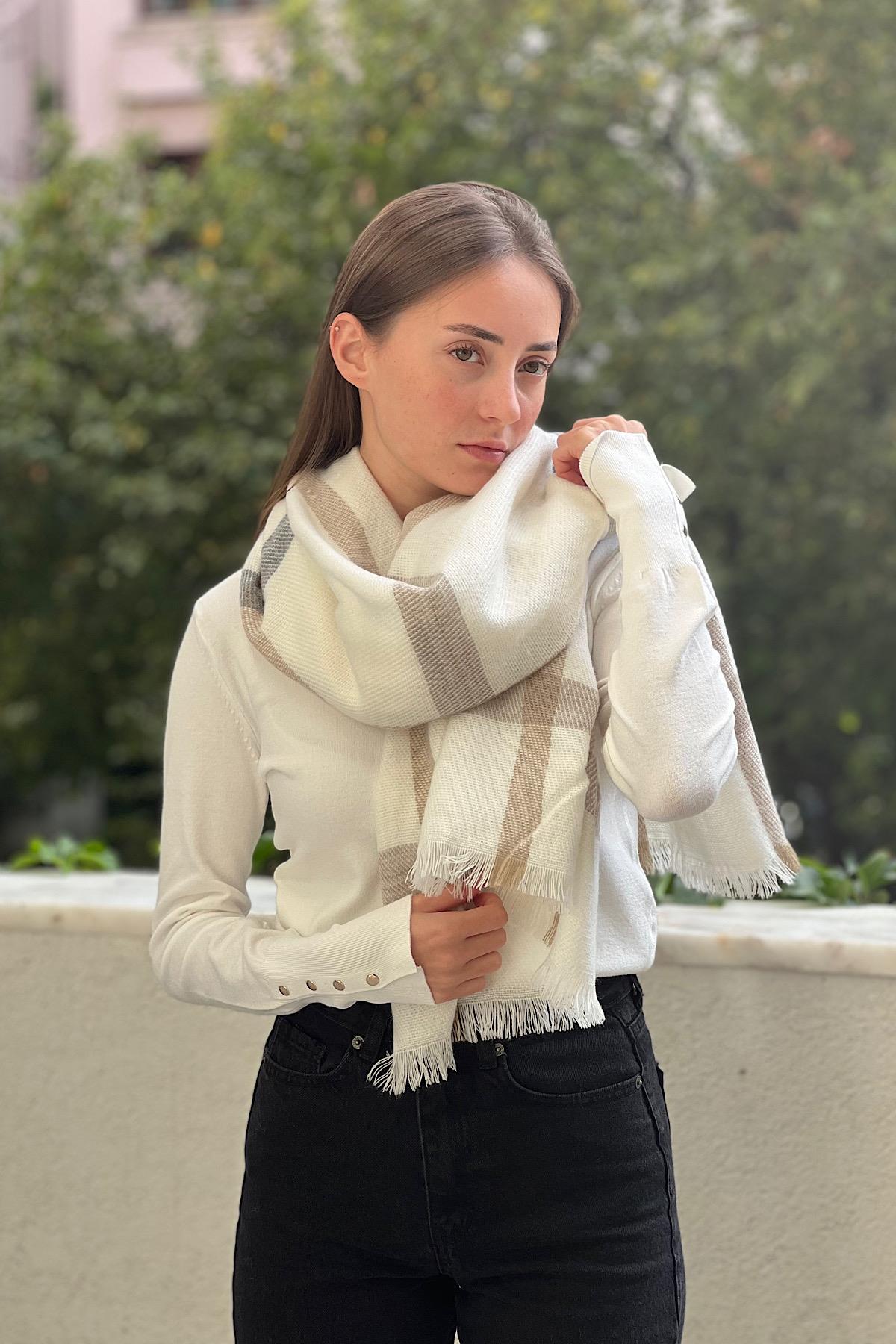 Basic Trend Soft Dokulu Kışlık Şal/Atkı