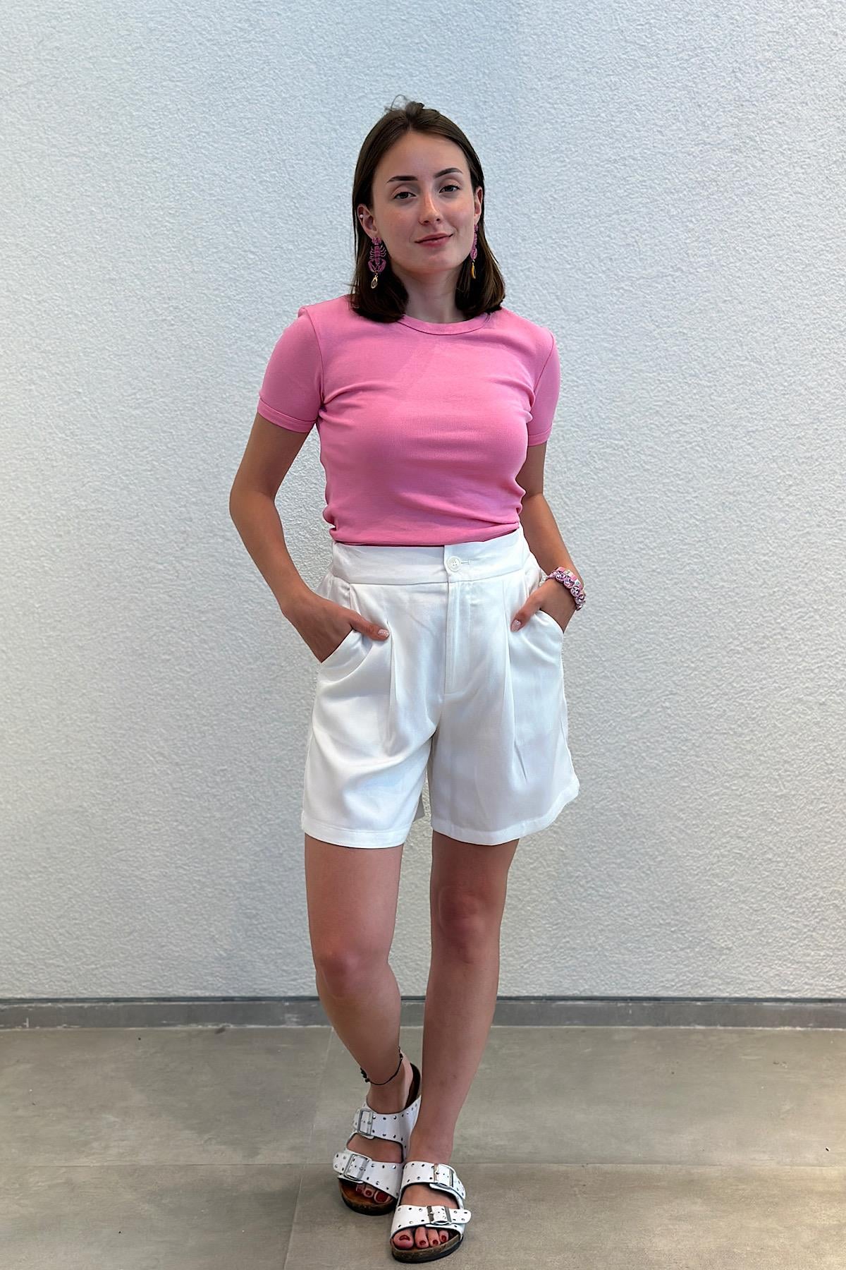 Bisiklet Yaka Kısa Kol Sırtı Biyeli Pamuk Body T-Shirt