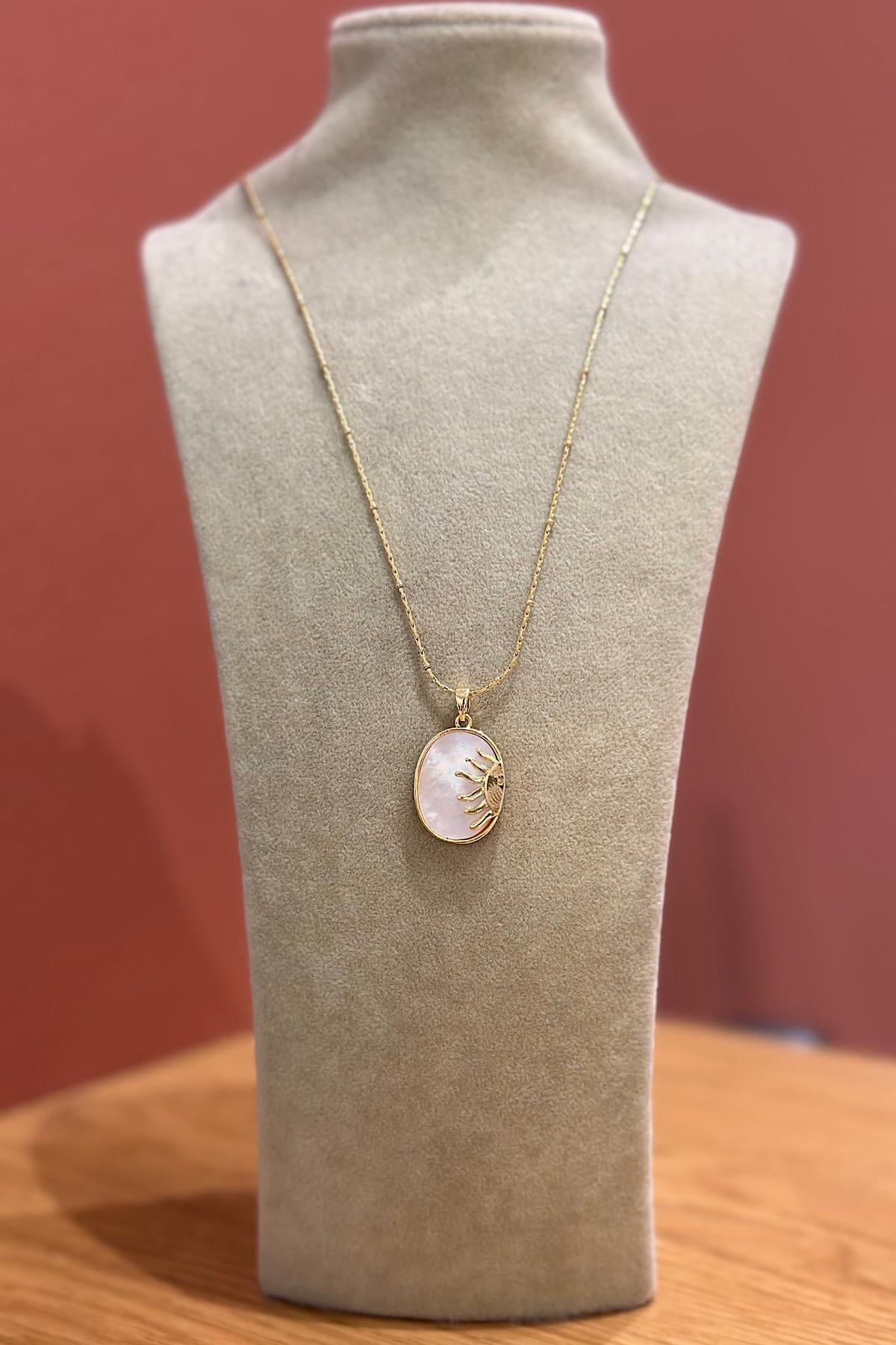 Güneş Detaylı Monogram Çelik Kolye