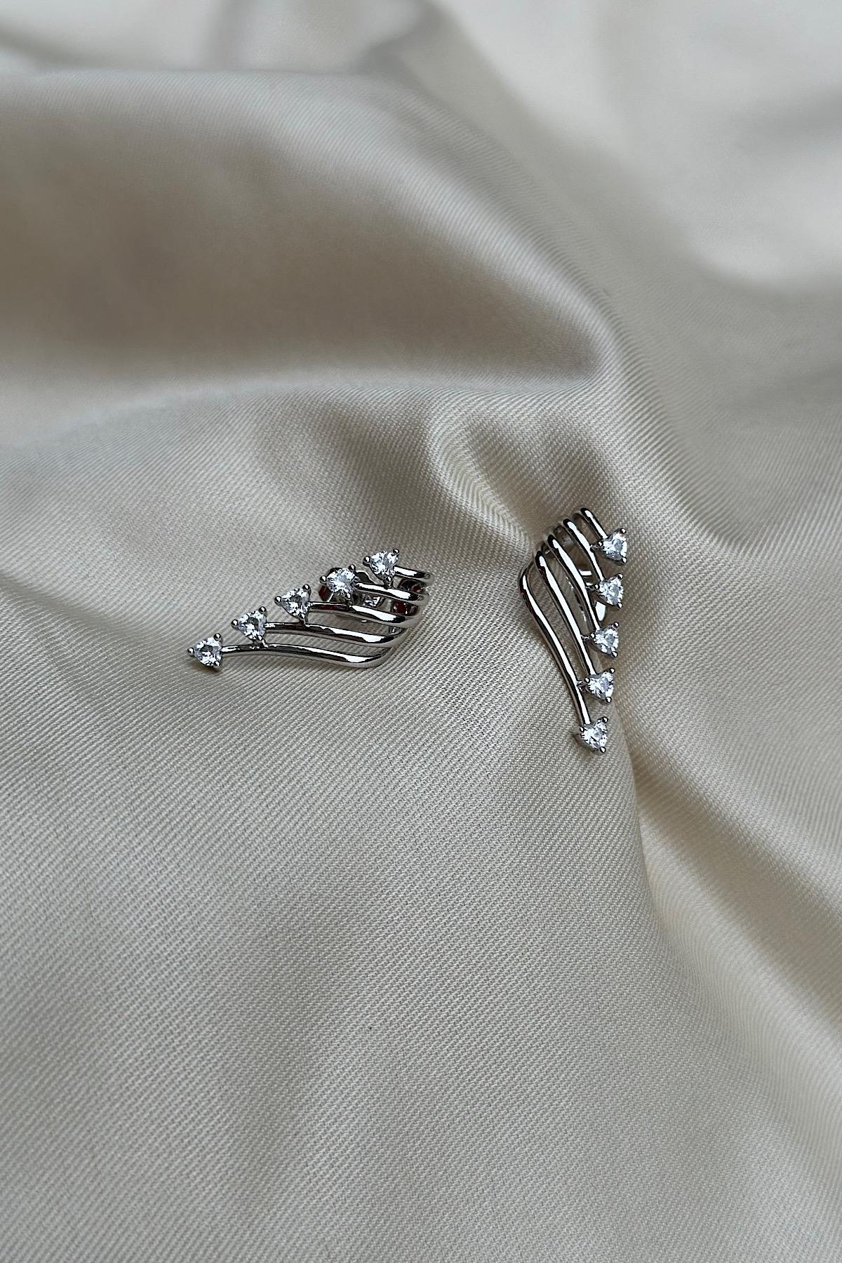 5 Taşlı Sıralı Verev Küpe