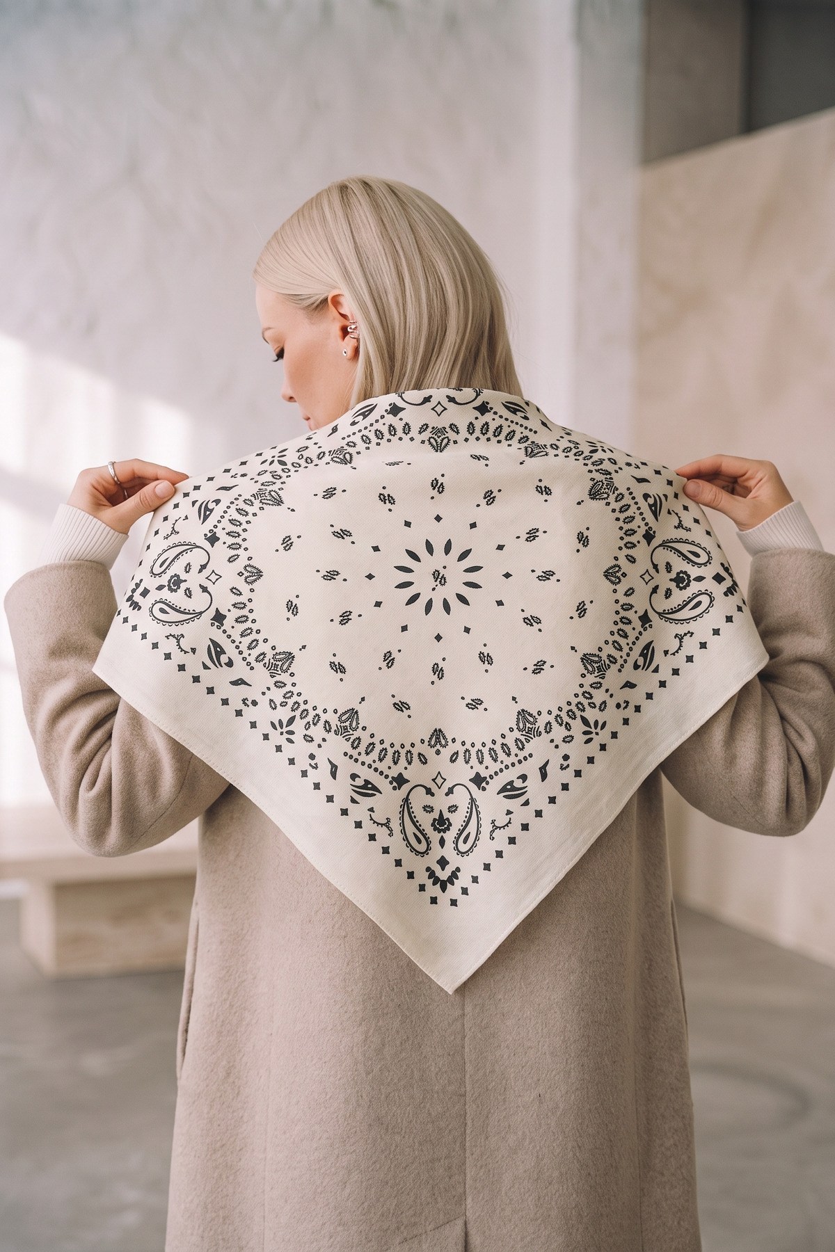 Kujten Tasarım Wool Feeling Kare Şal / Omuz Şalı / Bandana ( 90 x 90 cm.)