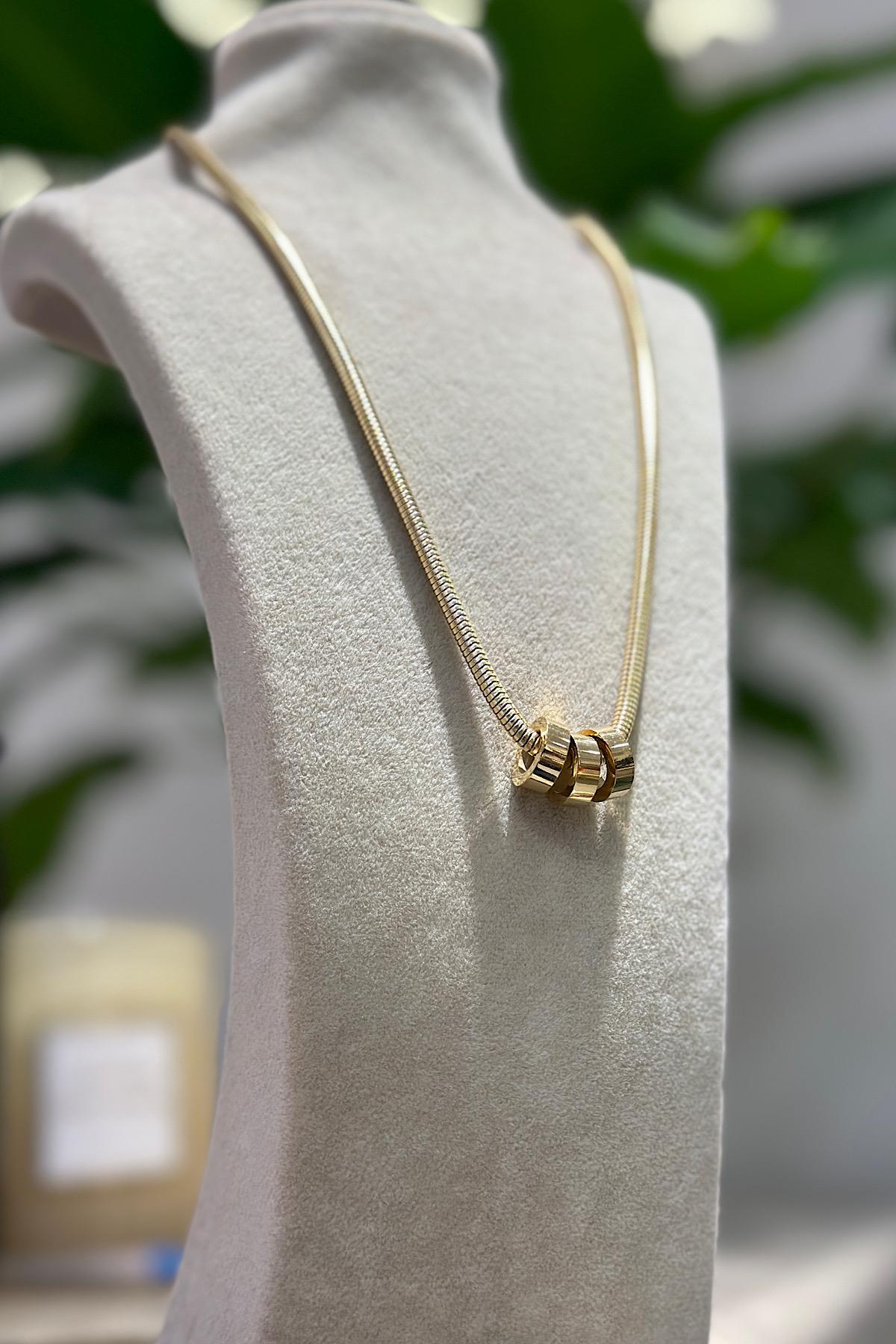 Cartier Model 3'lü Halka Uç Balık Sırtı Zincirli Çelik Kolye