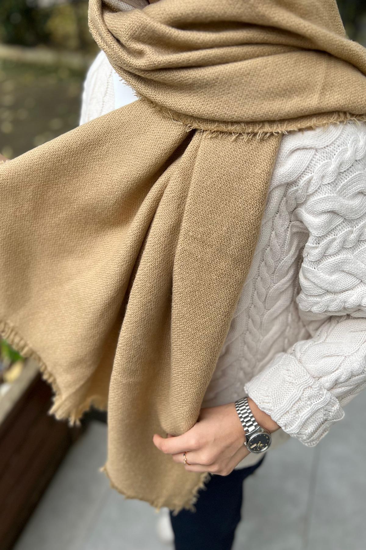 Basic Trend Soft Dokulu Kışlık Şal/Atkı