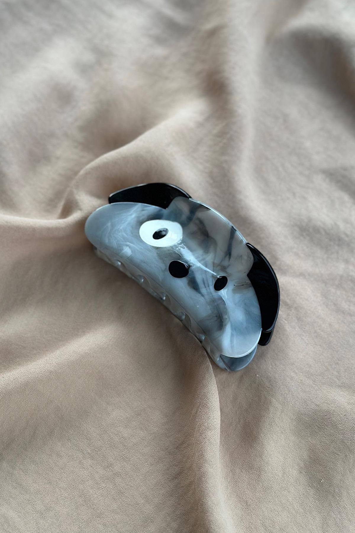 Gözü Benekli Köpek Tasarım Lüks Mandal Kemik Toka