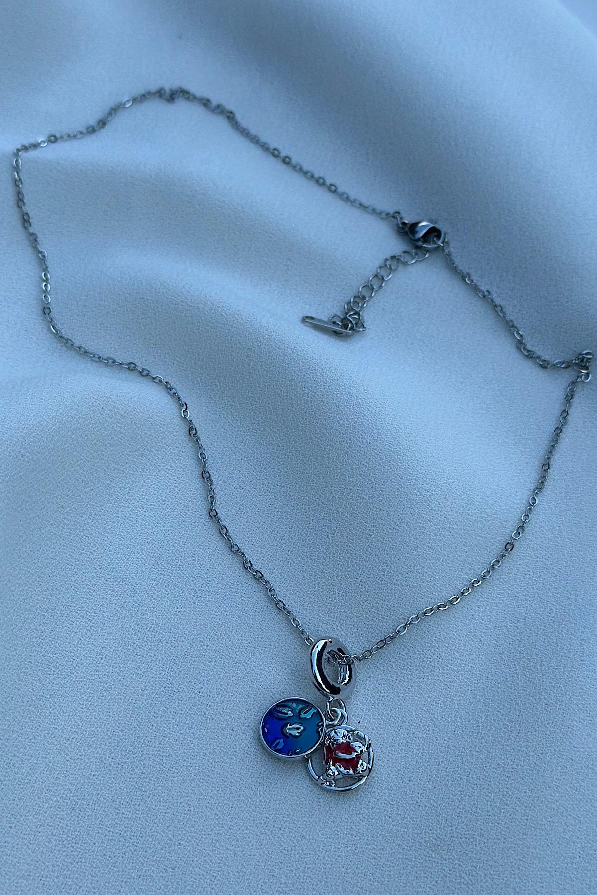 Özel Tasarım Mineli Charm Sallantılı Çelik Kolye