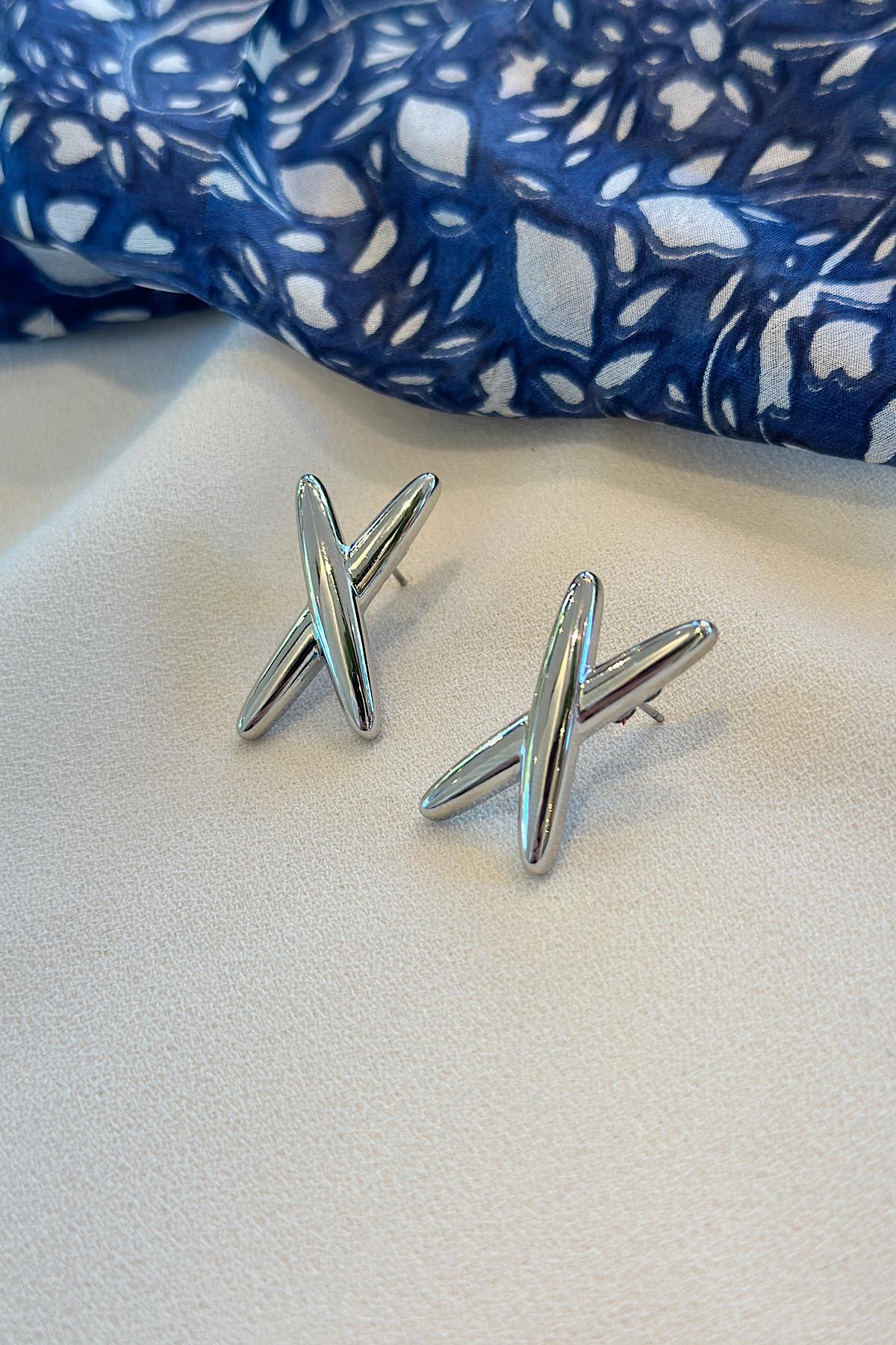 X Tasarım Çelik Çivi Küpe