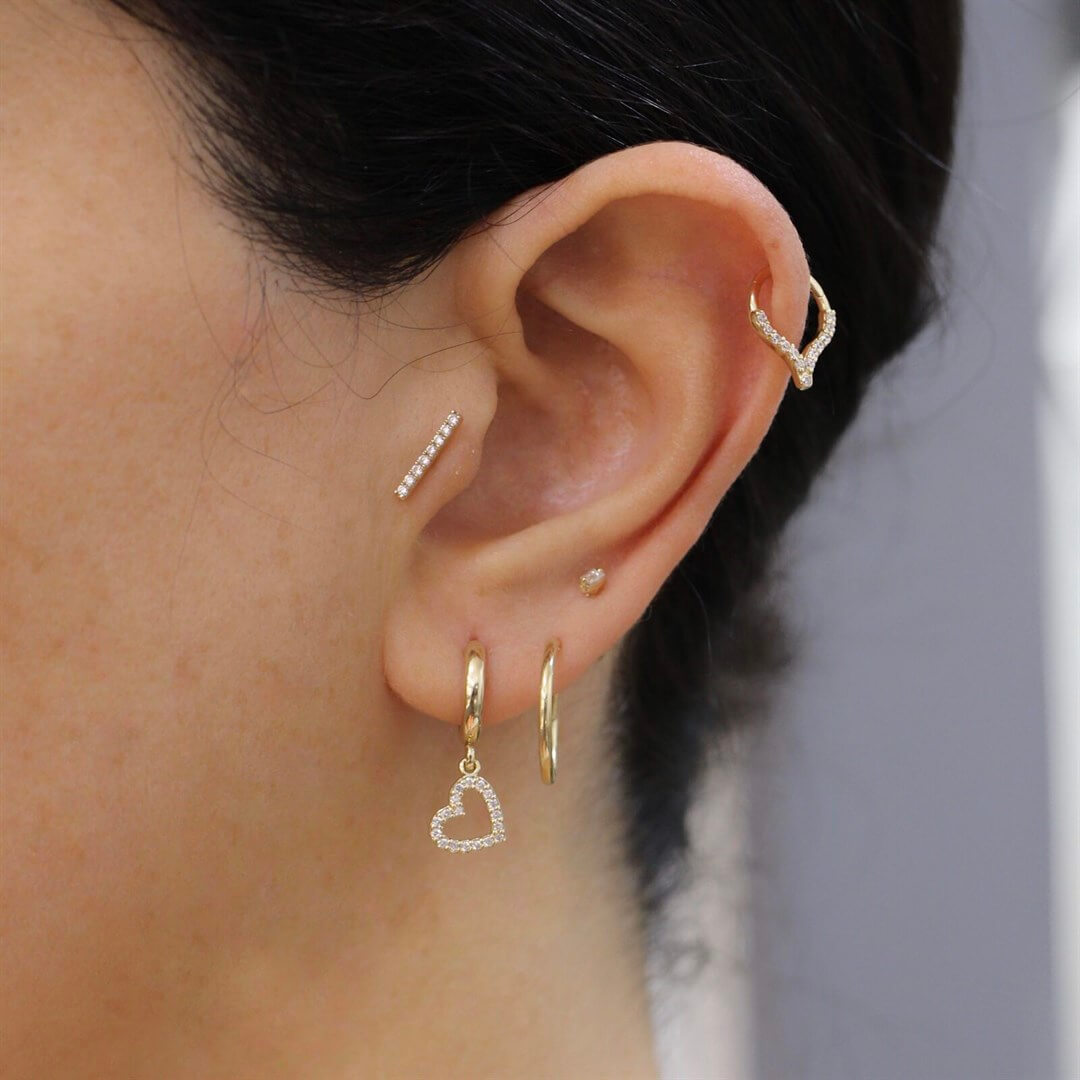 Pırlantalı Altın Piercing – Bar