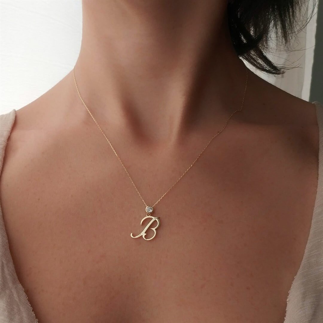 Tek Taş Harf Altın Kolye – Persona B Harfi