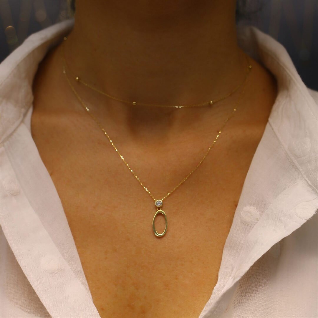 Tek Taş Harf Altın Kolye – Persona O Harfi