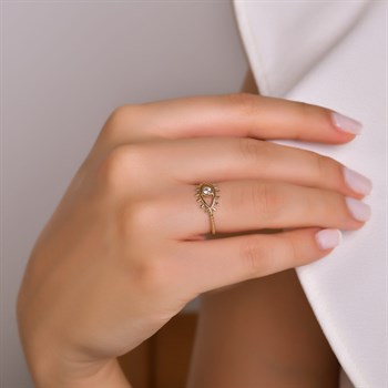 Göz Yuvarlak Taşlı Yüzük