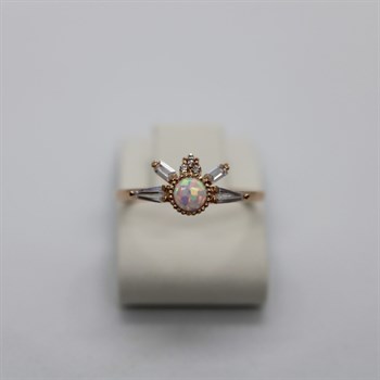 Opal ve Baget Taşlı Altın Yüzük