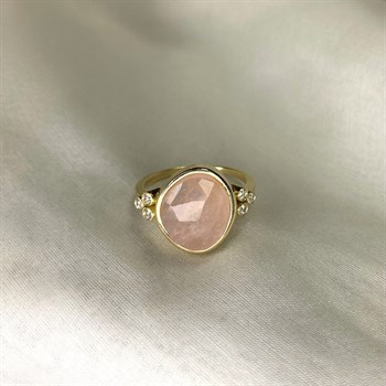 Pırlantalı Morganit Altın Yüzük – Margaret