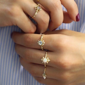 Pırlantalı ve Aquamarine Altın Yüzük