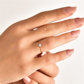 Pırlanta Tektaş Yüzük - 0.23 karat