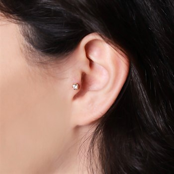 Pırlantalı Altın Helix Piercing – Tek Taş İnce 6 Tırnaklı