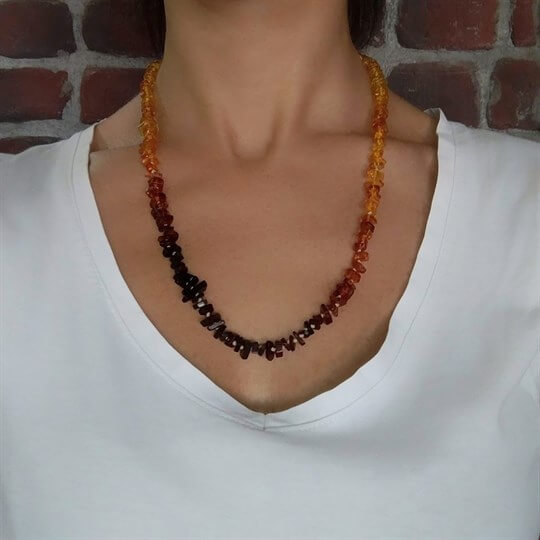 Rainbow Kehribar Kolye – Baltik Kehribarı