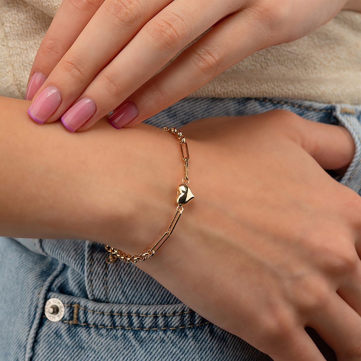 KALP DOCHLU ATAÇ BİLEKLİK