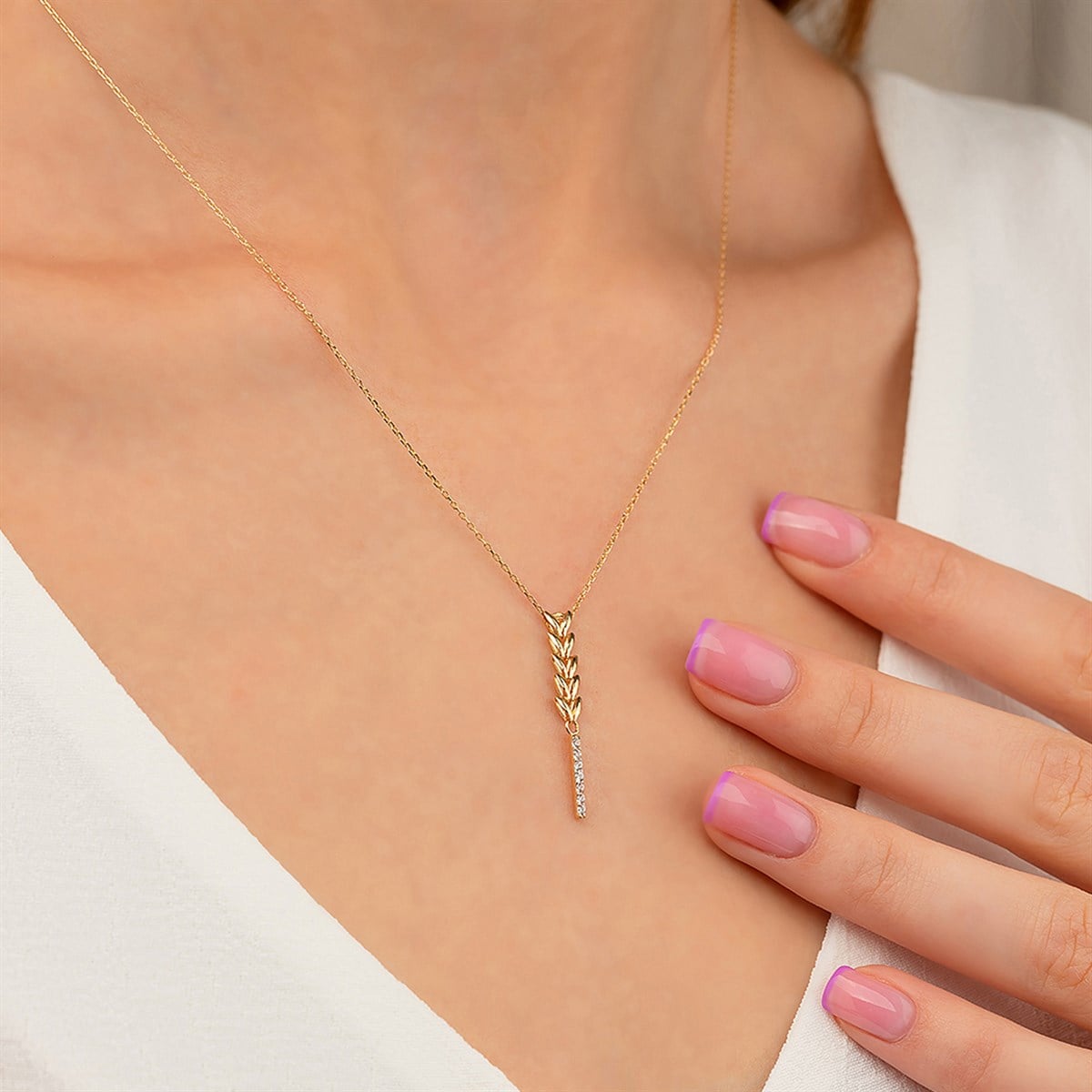 ZİRKON TAŞLI PARS KOLYE 