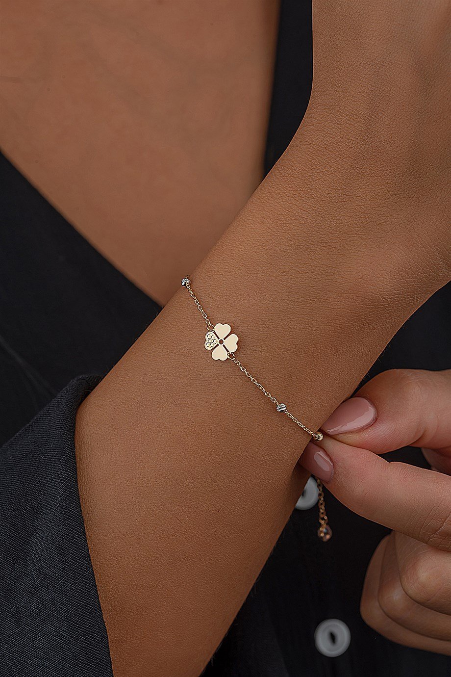 14 Ayar Altın Dorica Toplu Yonca Kadın Bileklik