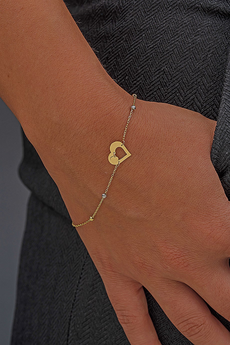 14 Ayar Altın Kalp Sallantı Detaylı Bayan Bileklik