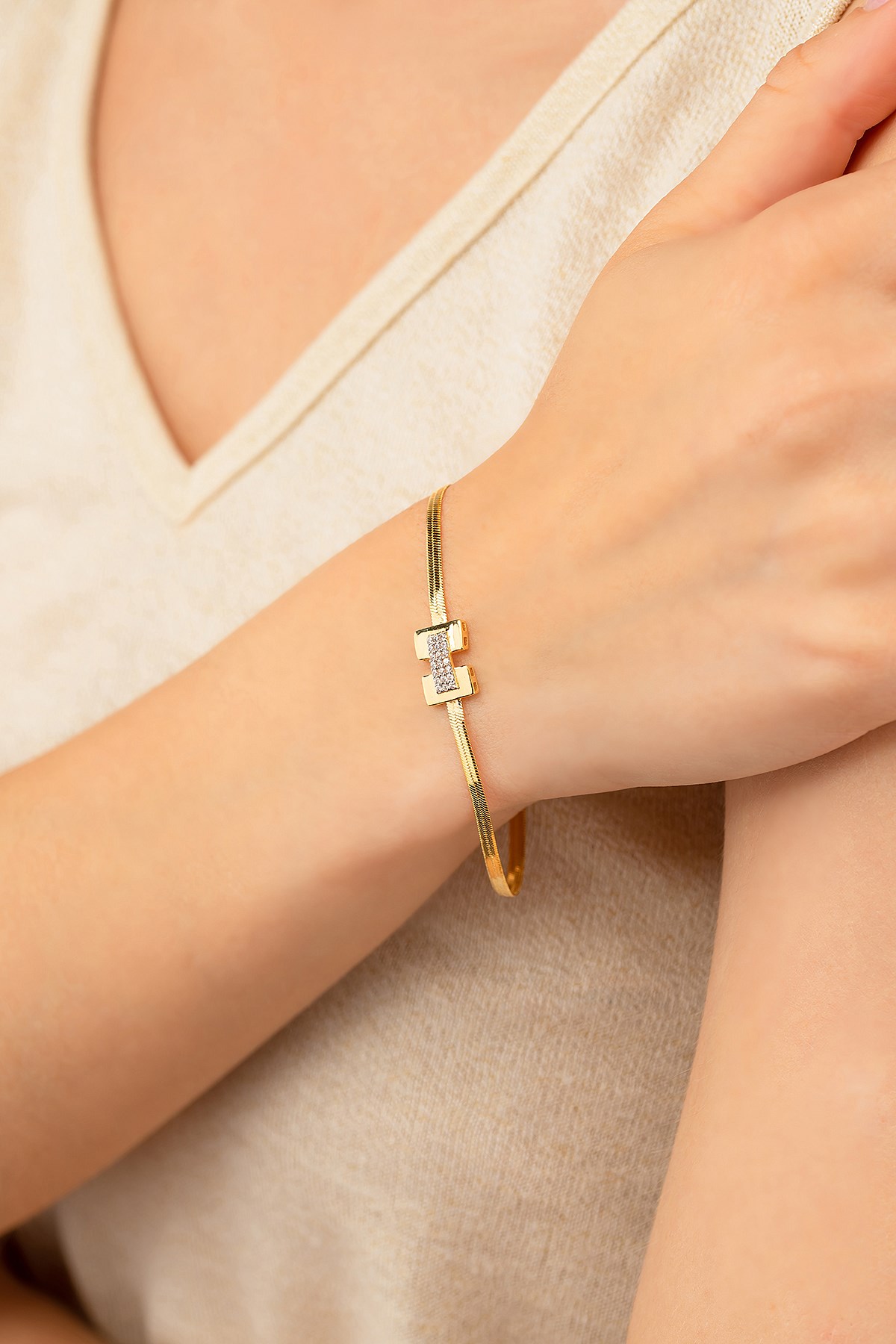 MOSTRARE BİLEKLİK