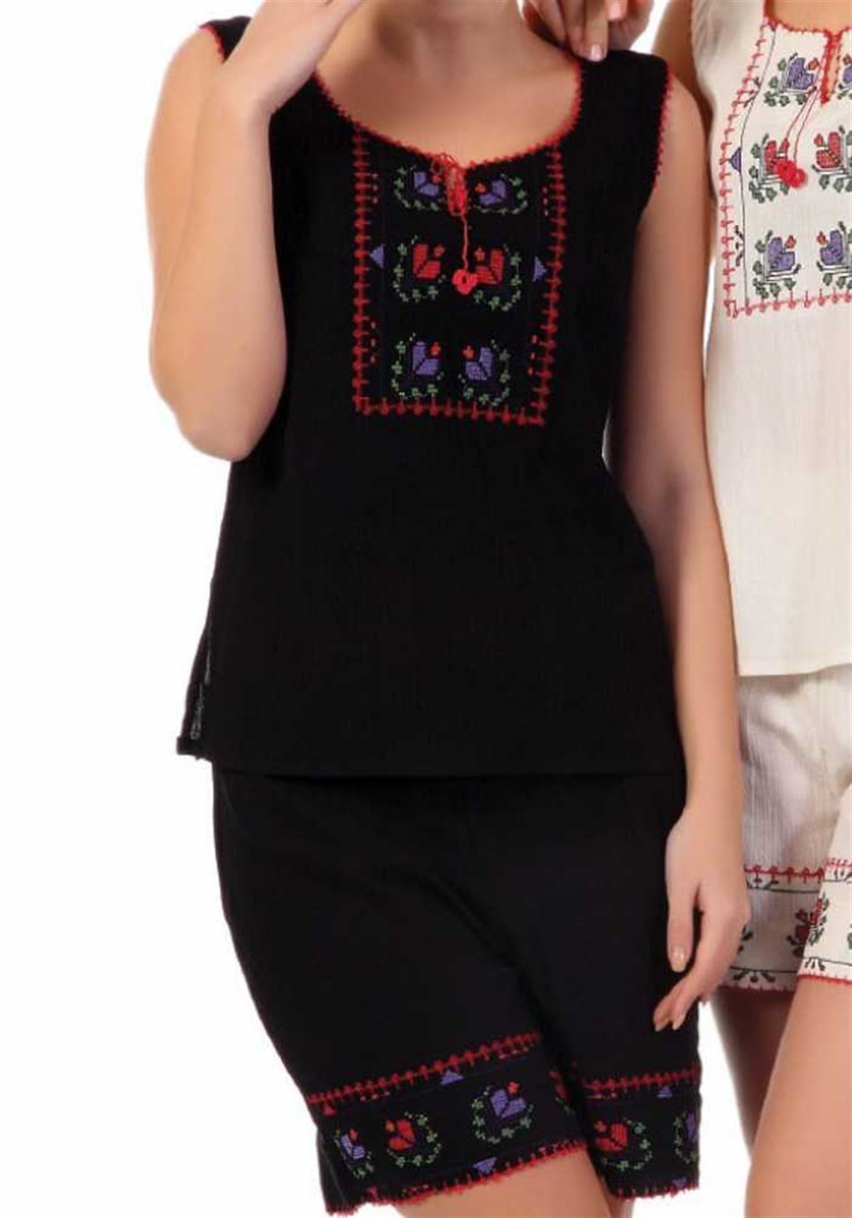 Nakışlı Şort Takım