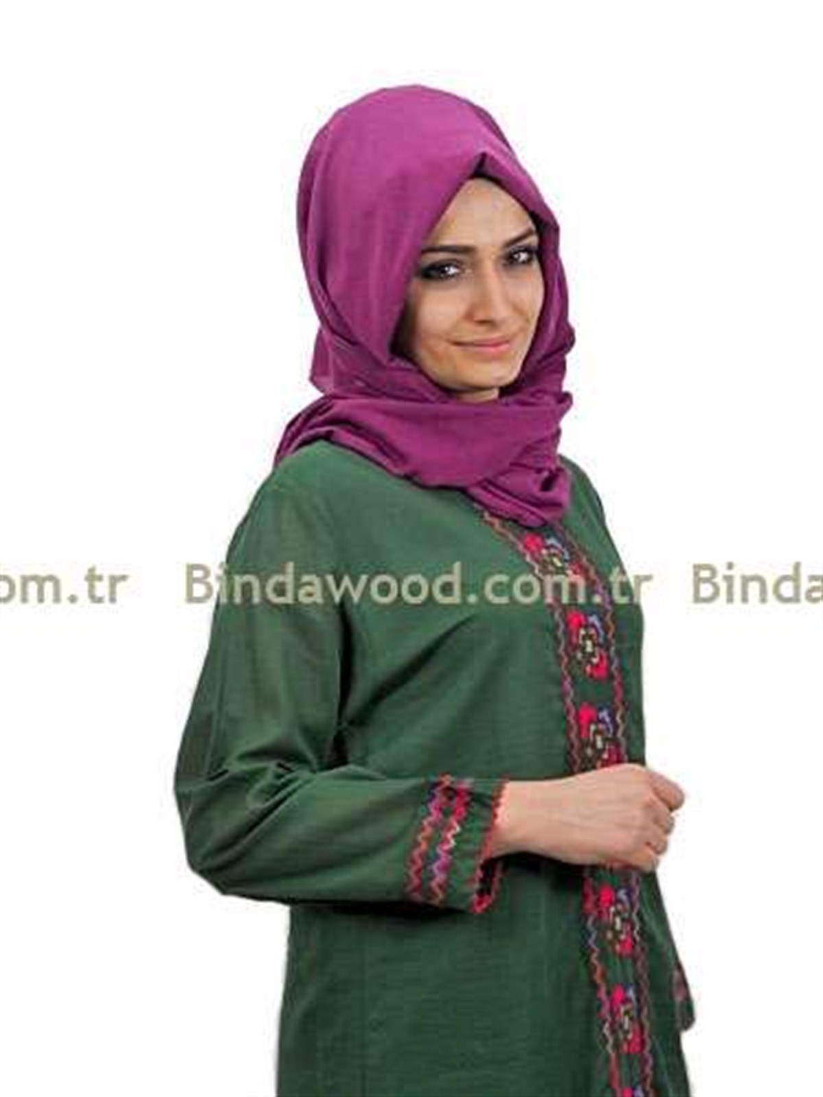 Önü Nakışlı Elbise