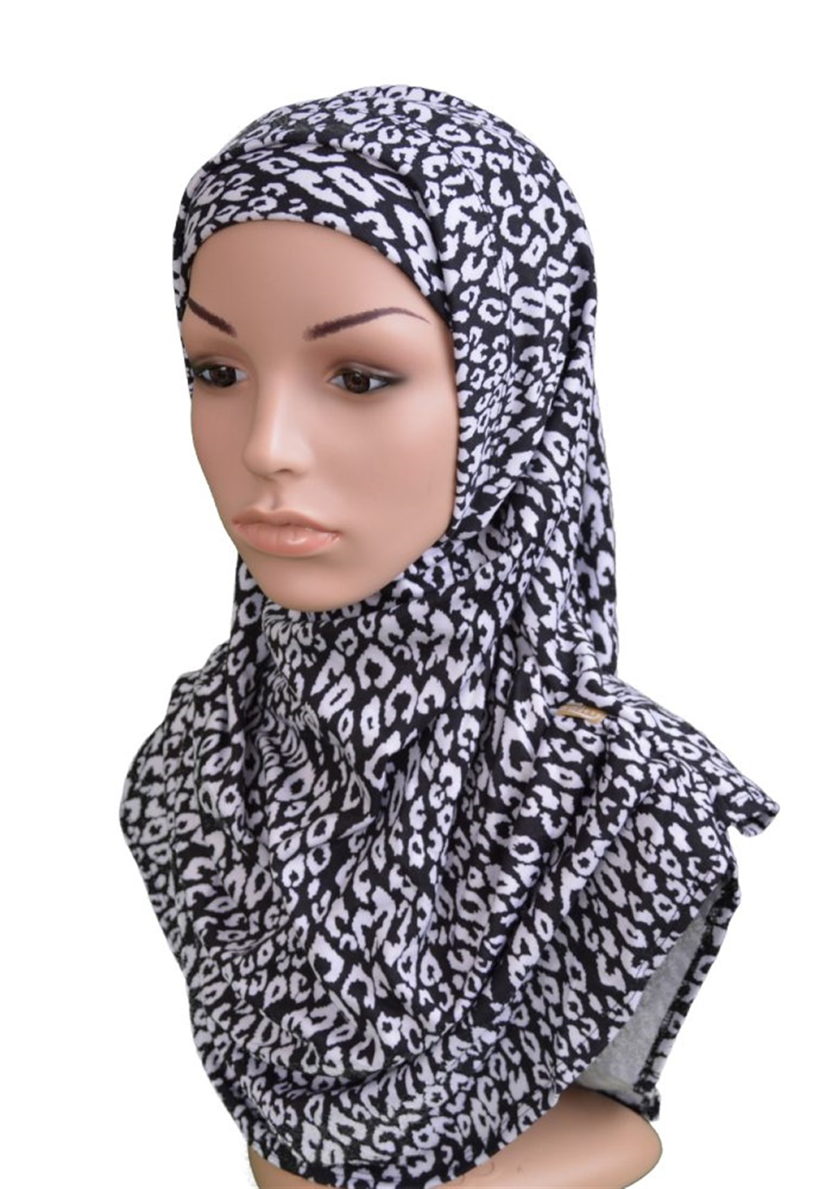 Badi Desen Kış Modeli Pratik Eşarp