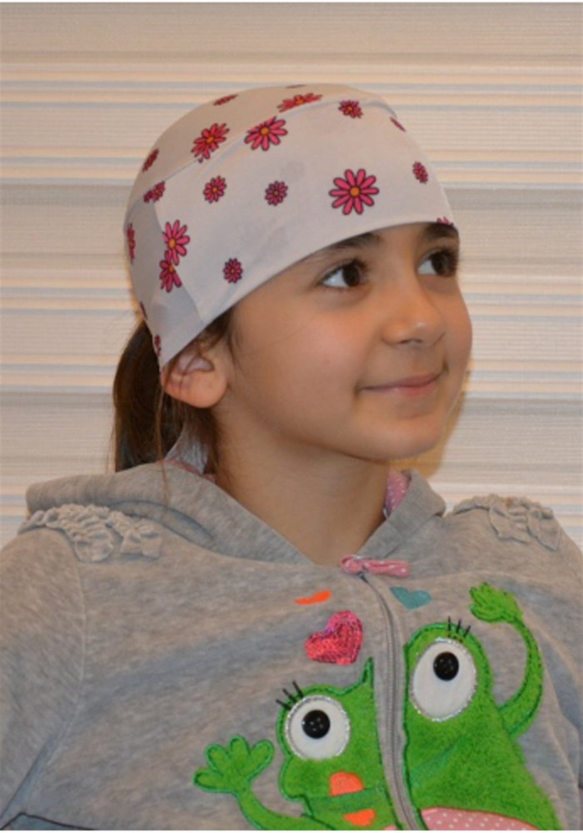 Çiçekli Çocuk Bone