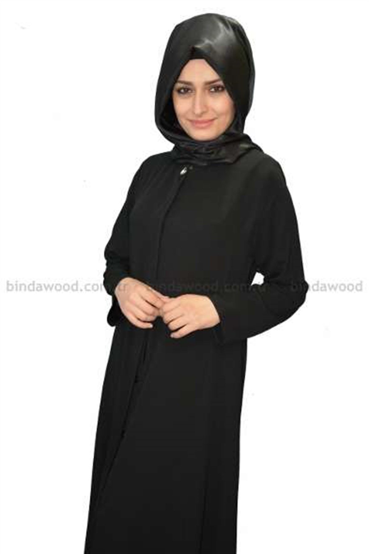 Düğmeli Hakim Yaka Sade Ferace