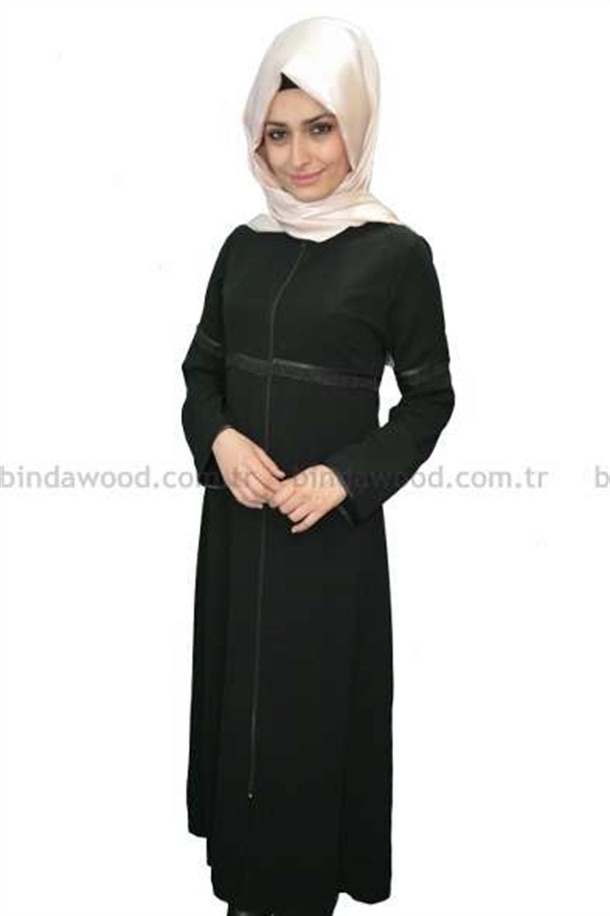 Göğsü Fırfırlı Tesettür Ferace