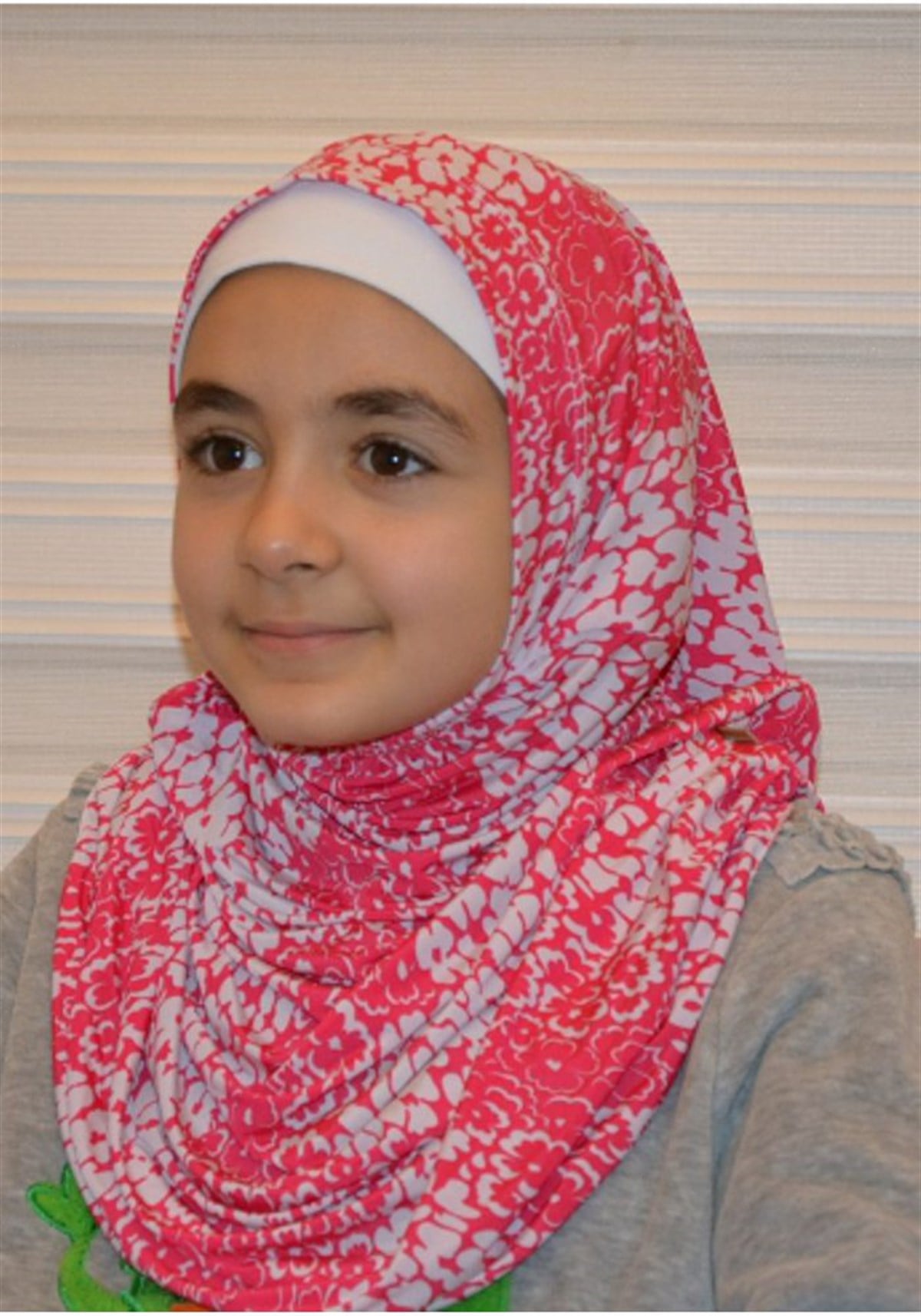 Kırmızı Dalga Çocuk Pratik Eşarp