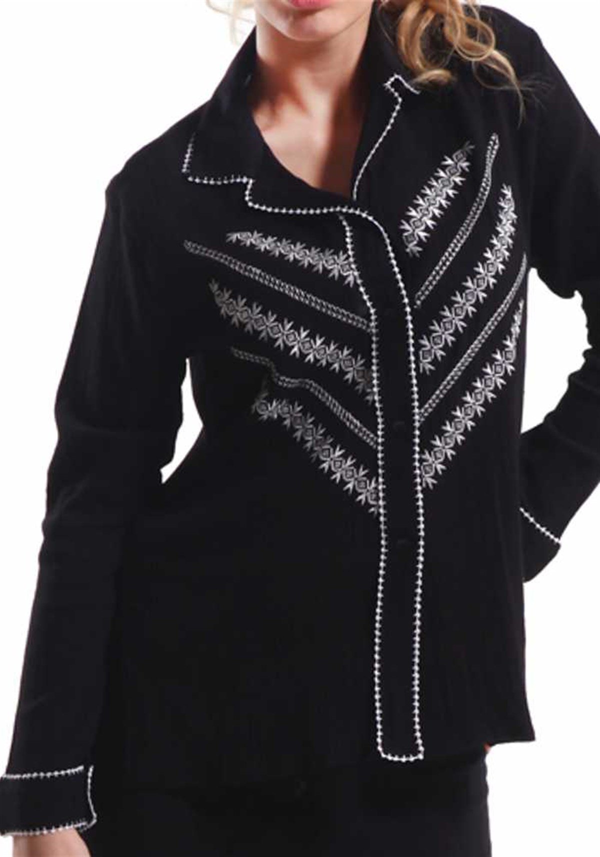 Verev Nakışlı Bluz