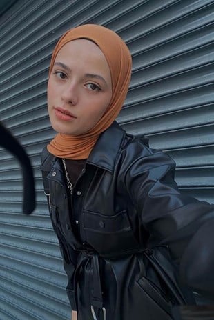 Ayşenur Coşkun Penye Şal Camel