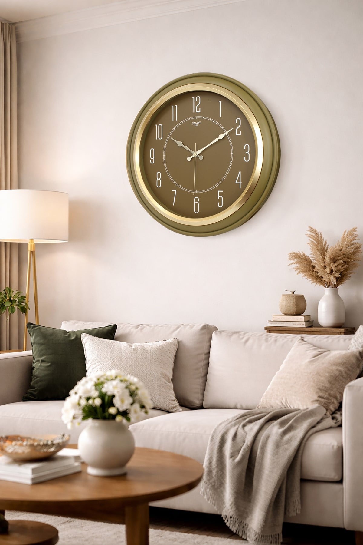 YESIL KASA GOLD CERCEVE DUVAR SAATİ 44.5 cm 