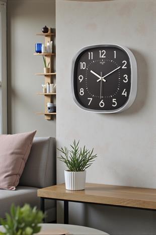Gri Çerçeve Siyah Kadran Beyaz Rakamlı Duvar Saati 31 cm