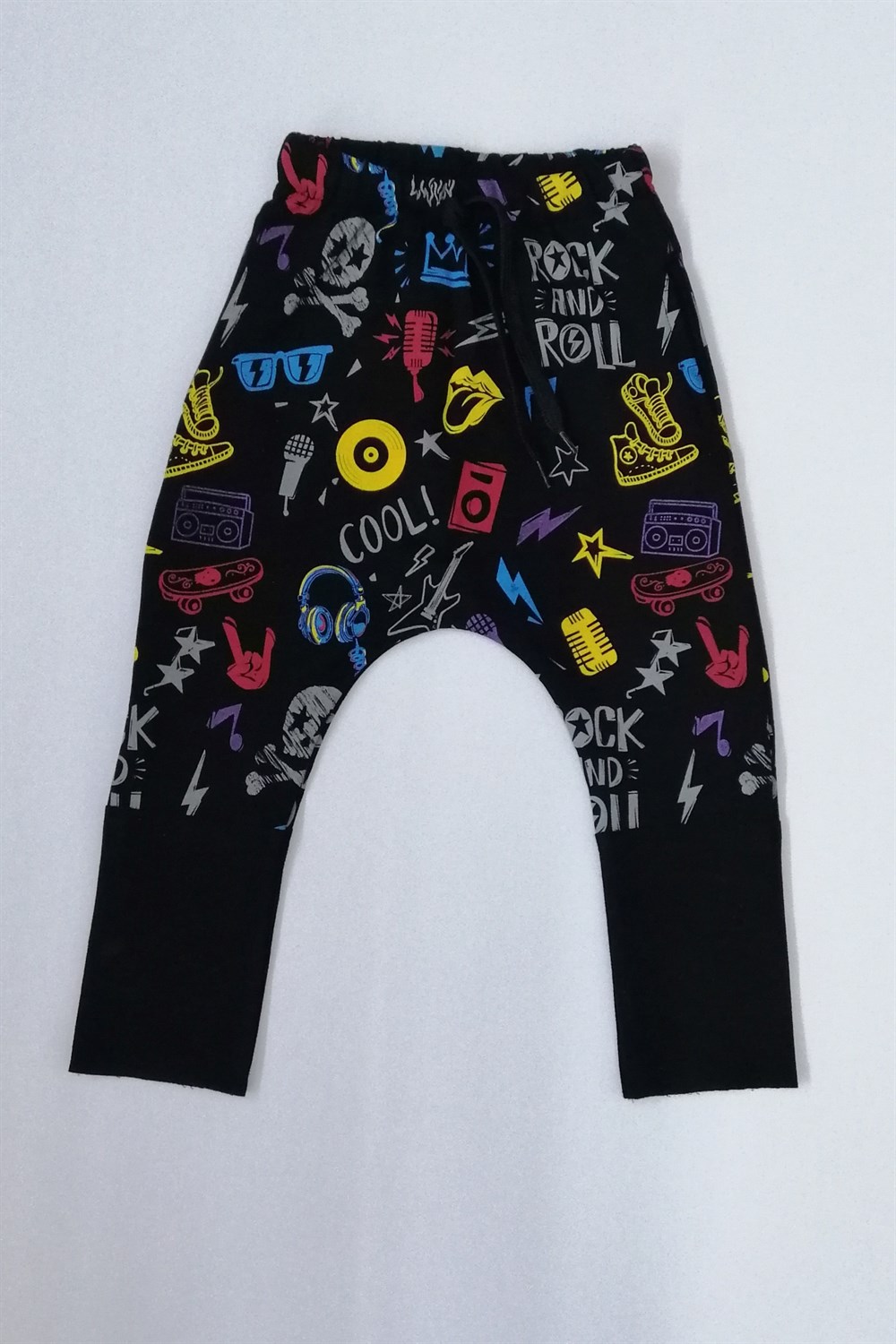 ÇOCUK SİYAH ROCK DESENLİ ŞALVAR PANTOLON