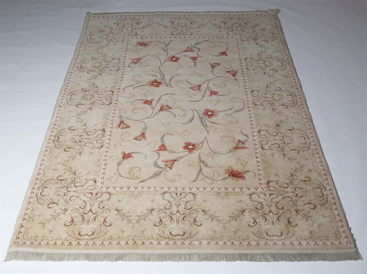 Çam Halı Mohair Krem Bej 1347 İpek ve Yün El Dokuması Halı