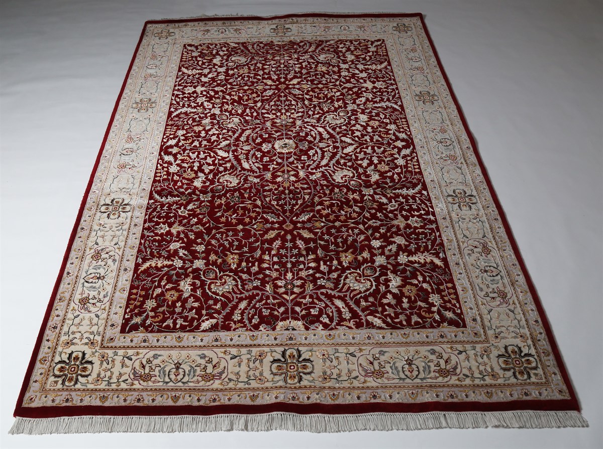 Çam Halı Pelas Kashan Kırmızı 1389 İpek ve Yün El Dokuması Halı