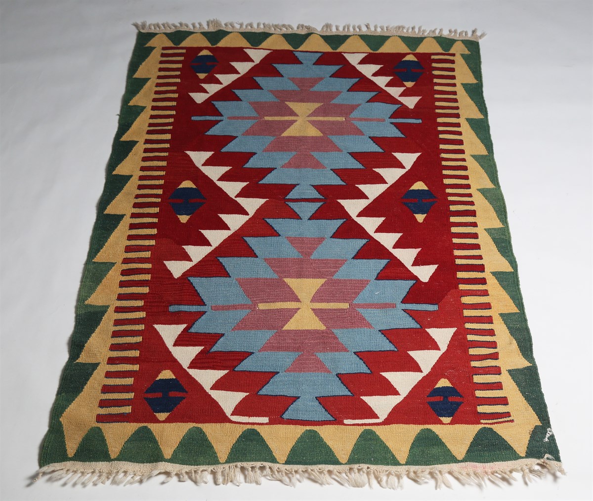 Çam Halı Çok Renkli El Dokuması Anadolu Yün Kilim 1184
