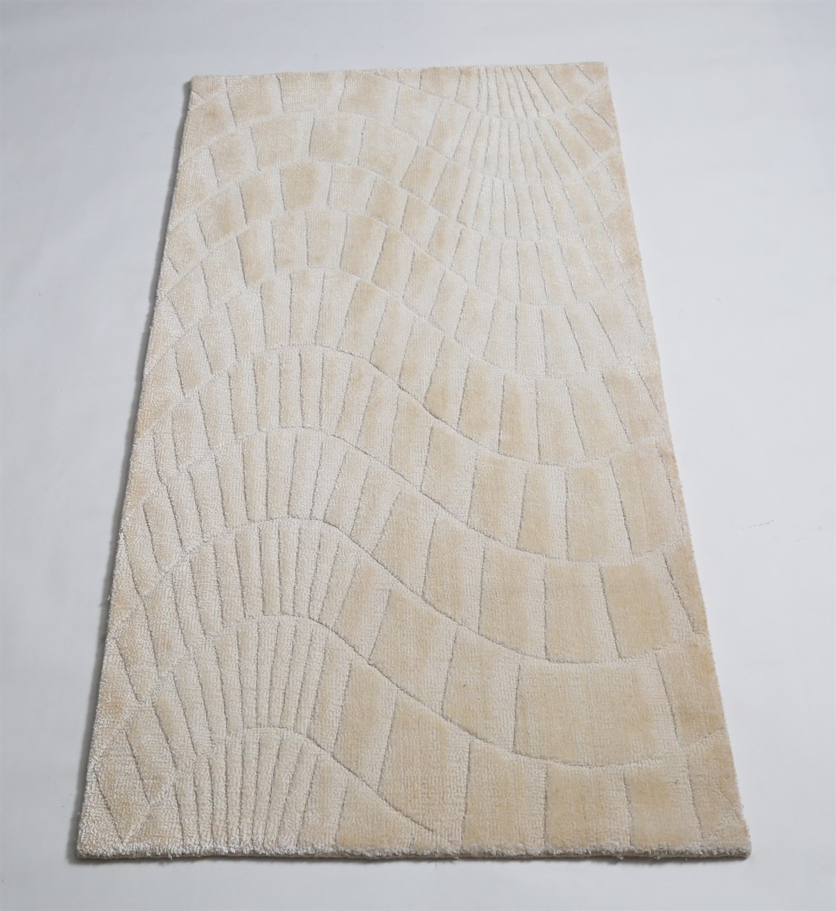 Çam Halı Emboss 7803 Beyaz Modern Desen Yeni Zellanda Yünü ve Viskon El Dokuması Halı