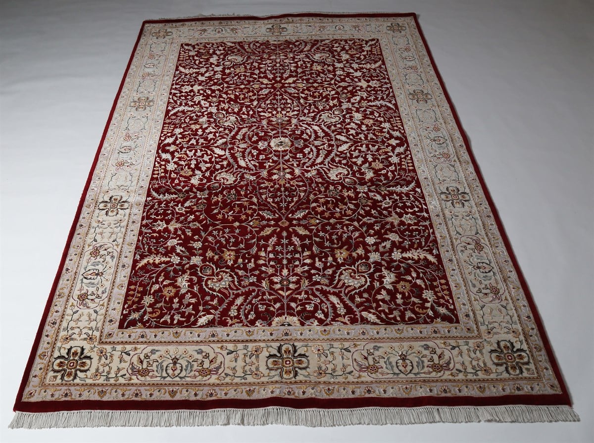 Çam Halı Pelas Kashan Kırmızı 1389 İpek ve Yün El Dokuması Halı