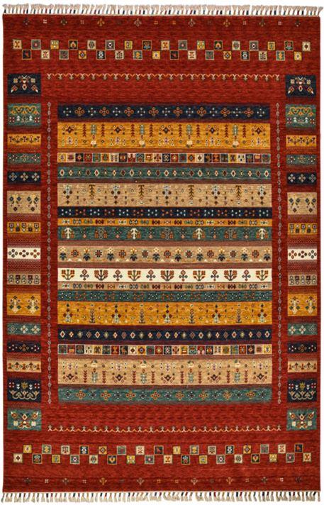 Çam Halı Sultani 808 Kırmızı Yün ve Bambu ile Özel Tezgahlarda Üretilen Otantik Desenli El Emeği Modern Uşak Halısı