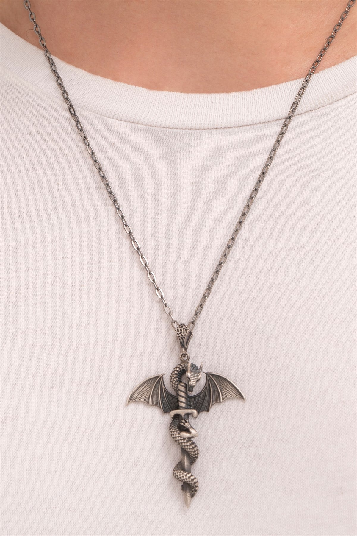 Gümüş Dragon Vintage Style /Kılıca Sarılan Ejderha Kolye